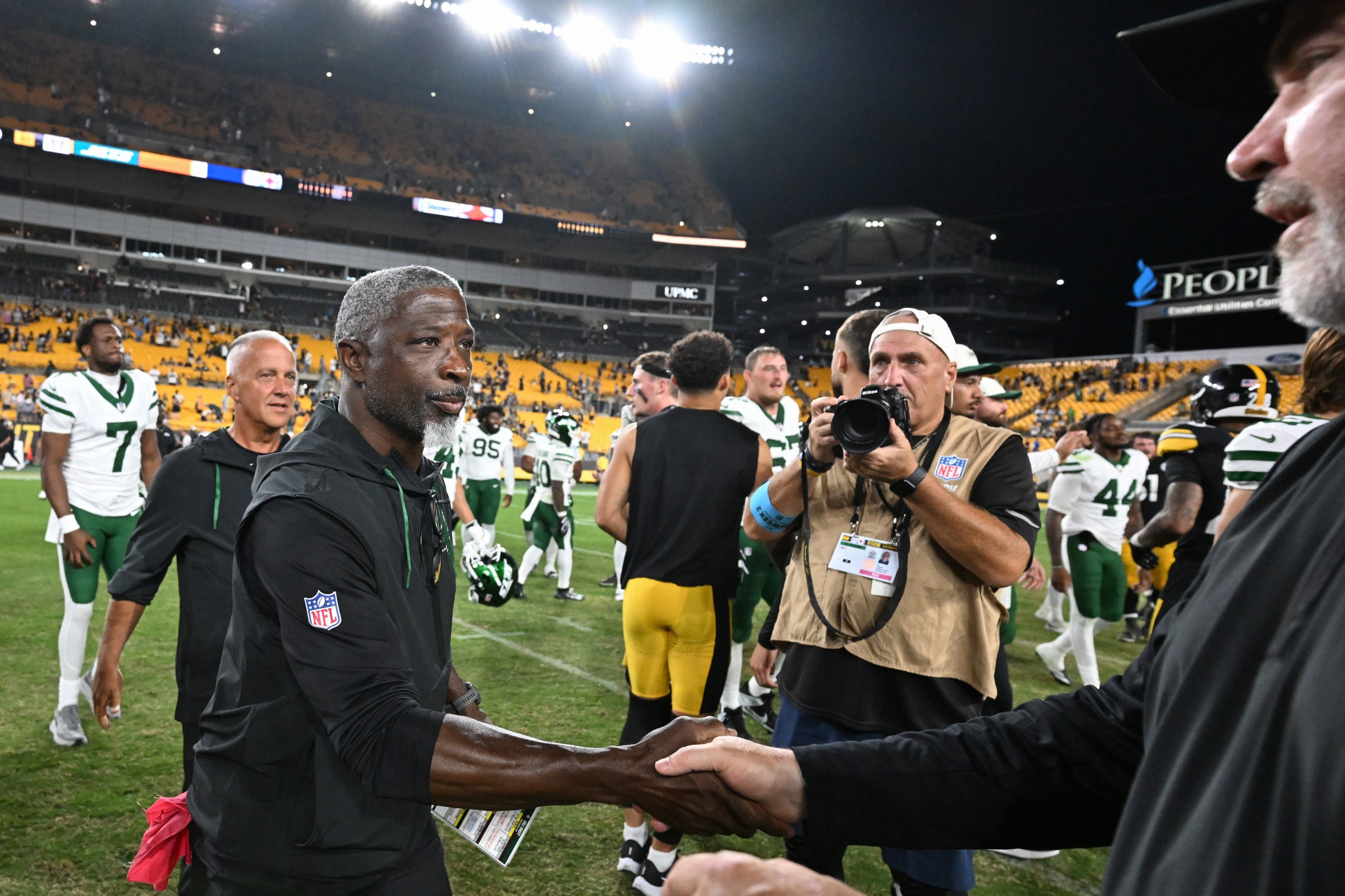 Aaron Glenn Unloads on the Jets as Roster Deadline Looms This Sunday